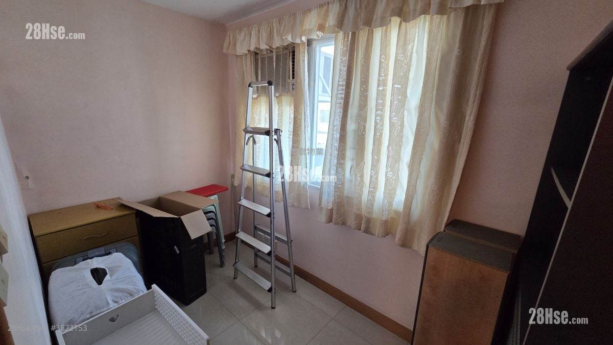 Fairview Park Sell 3 Bedrooms , 3 Bathrooms 950 ft²