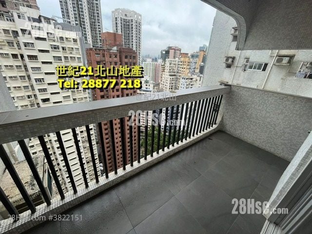 Dragon Court Rental 3 Bedrooms , 2 Bathrooms 1,143 ft²