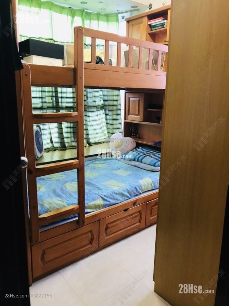 Yuen Long Plaza Sell 2 Bedrooms 427 ft²