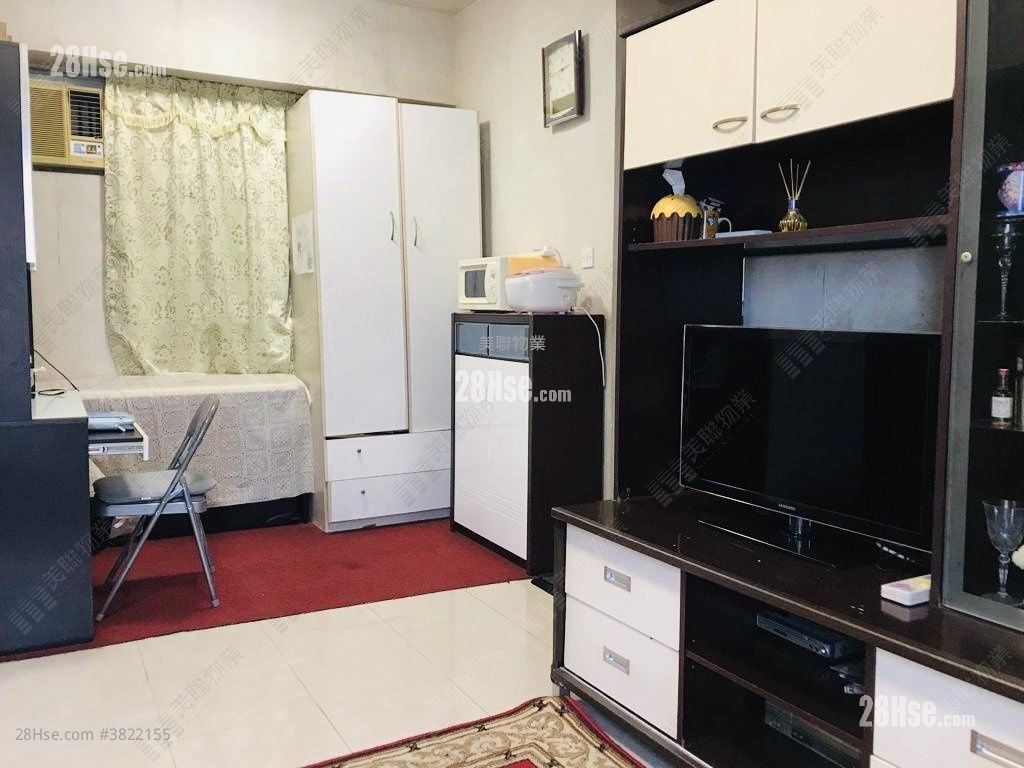 Yuen Long Plaza Sell 2 Bedrooms 427 ft²