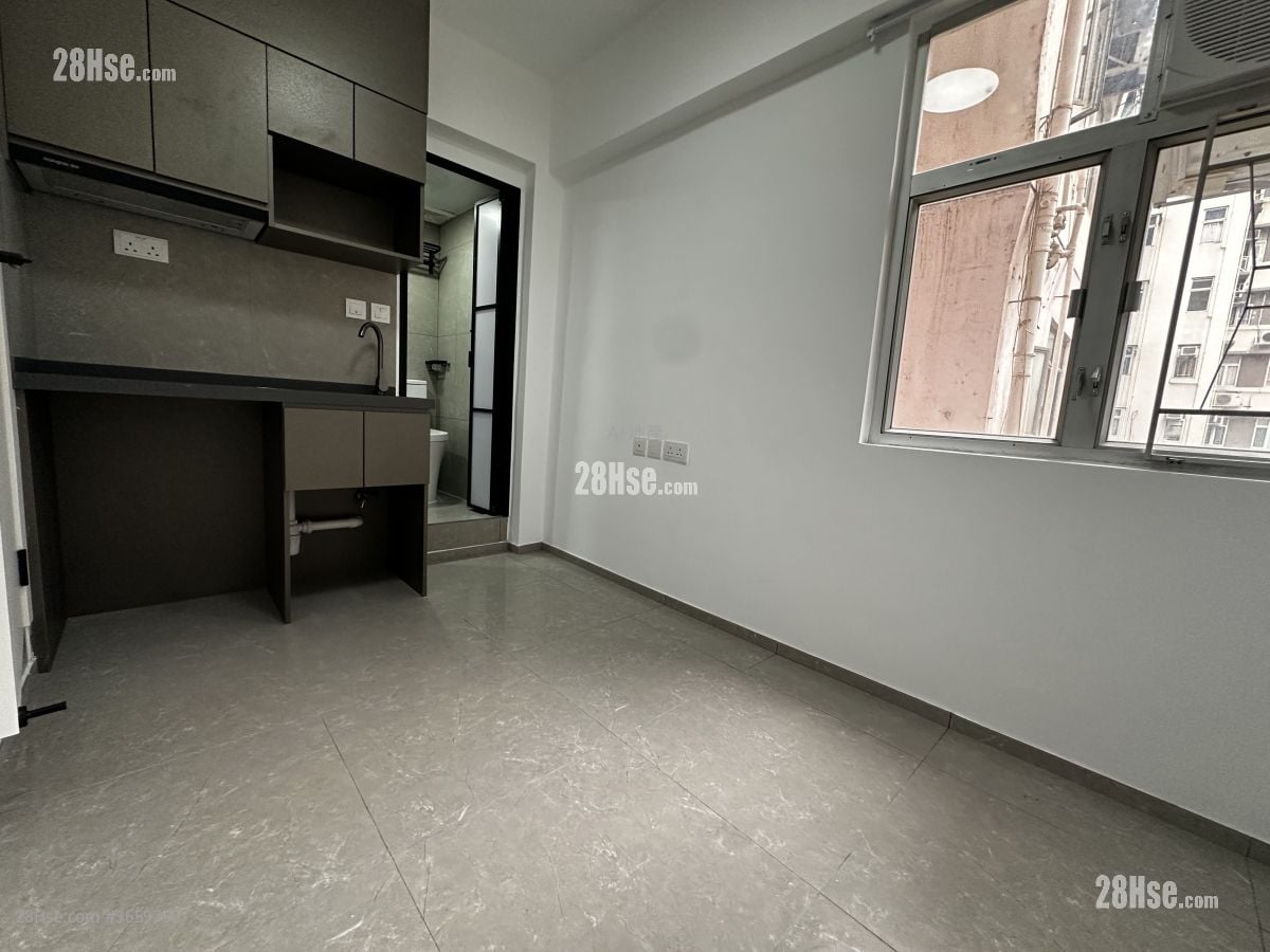 寶來大廈 租盤 1 房 , 1 浴室 180 平方呎