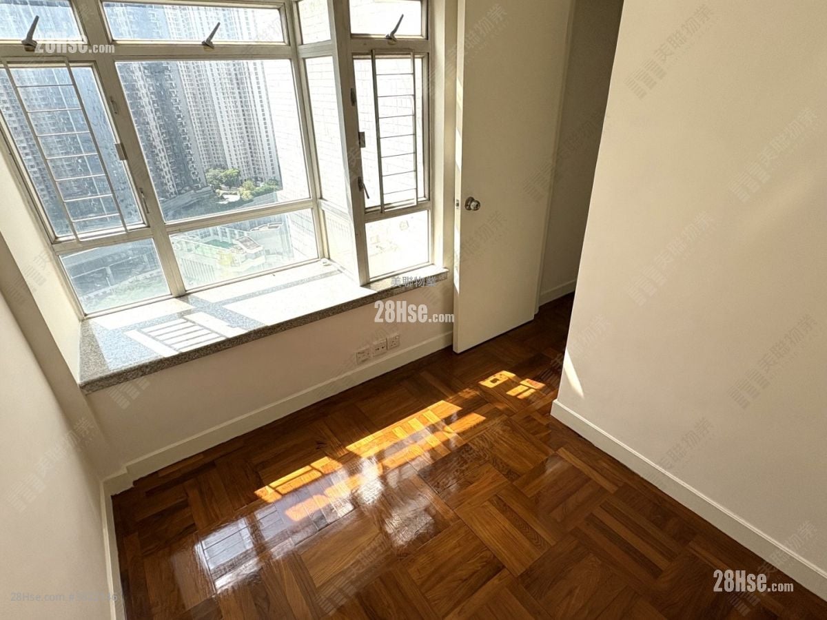 嘉湖山庄 售盘 2 房 , 1 浴室 442 平方尺