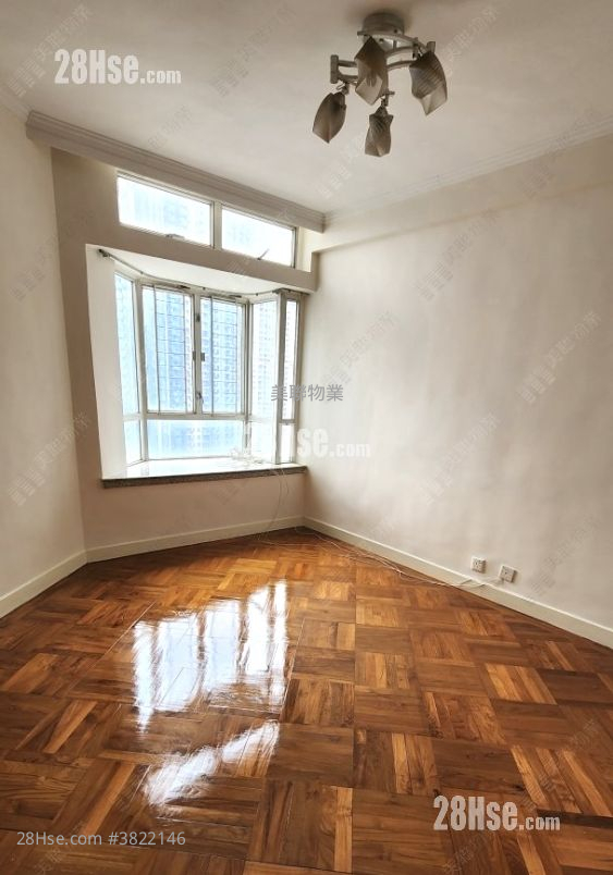 嘉湖山庄 售盘 2 房 , 1 浴室 442 平方尺