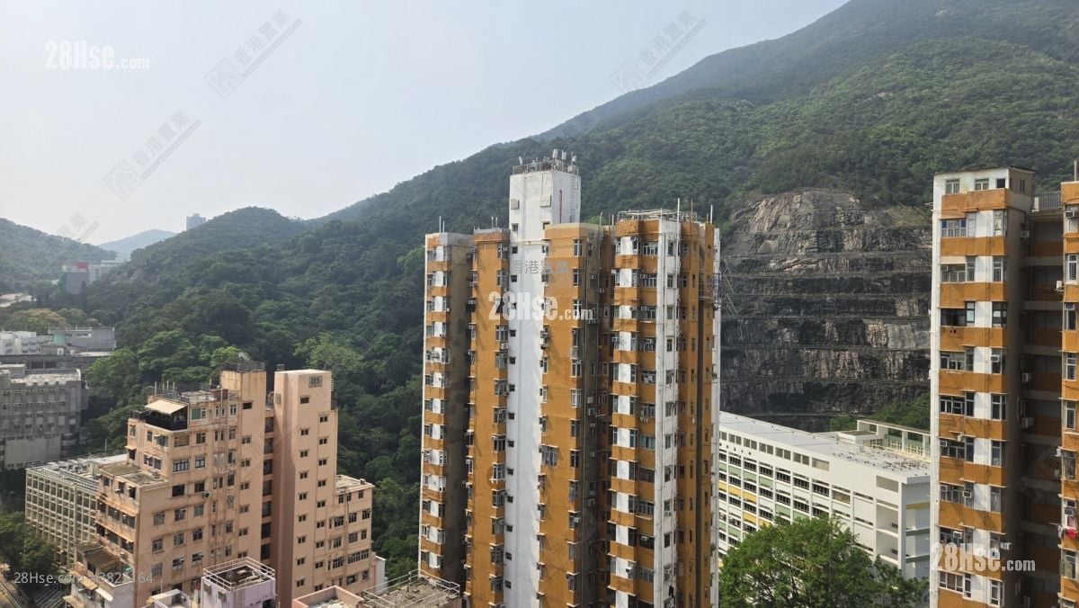 樂融軒 售盤 3 房 , 2 浴室 635 平方呎