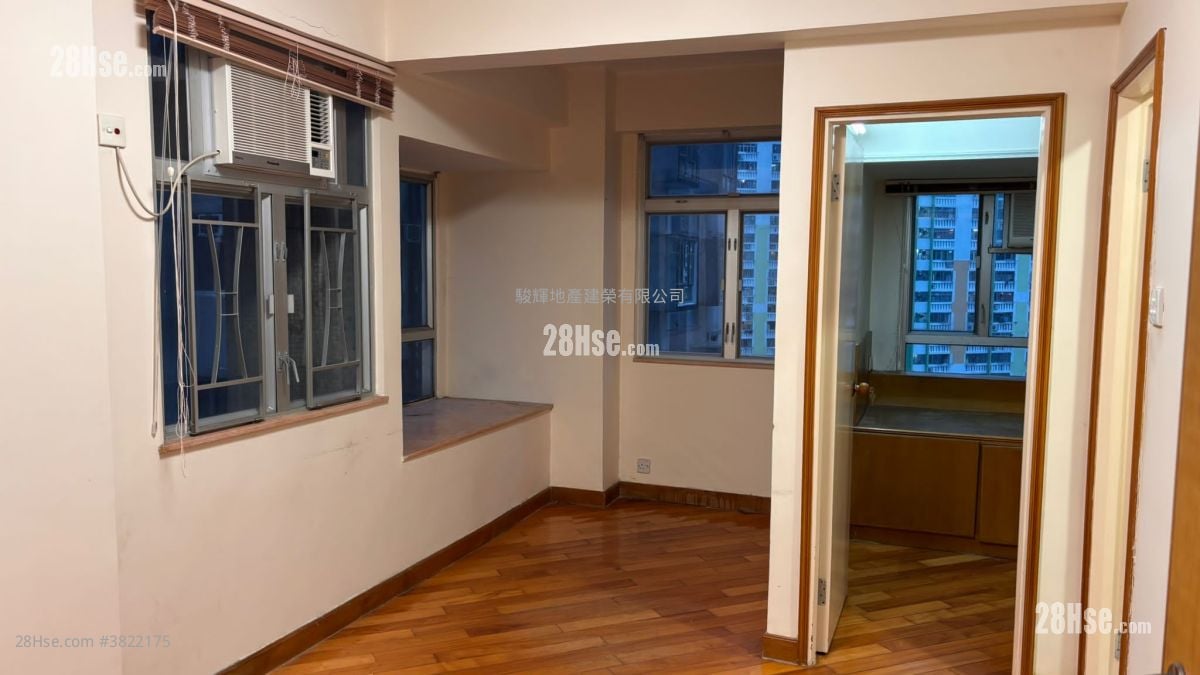 Golden Lion Garden Sell 1 Bedroom , 1 Bathroom 260 ft²