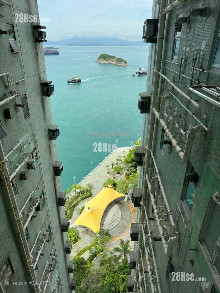 South Horizons Sell 3 Bedrooms , 2 Bathrooms 592 ft²