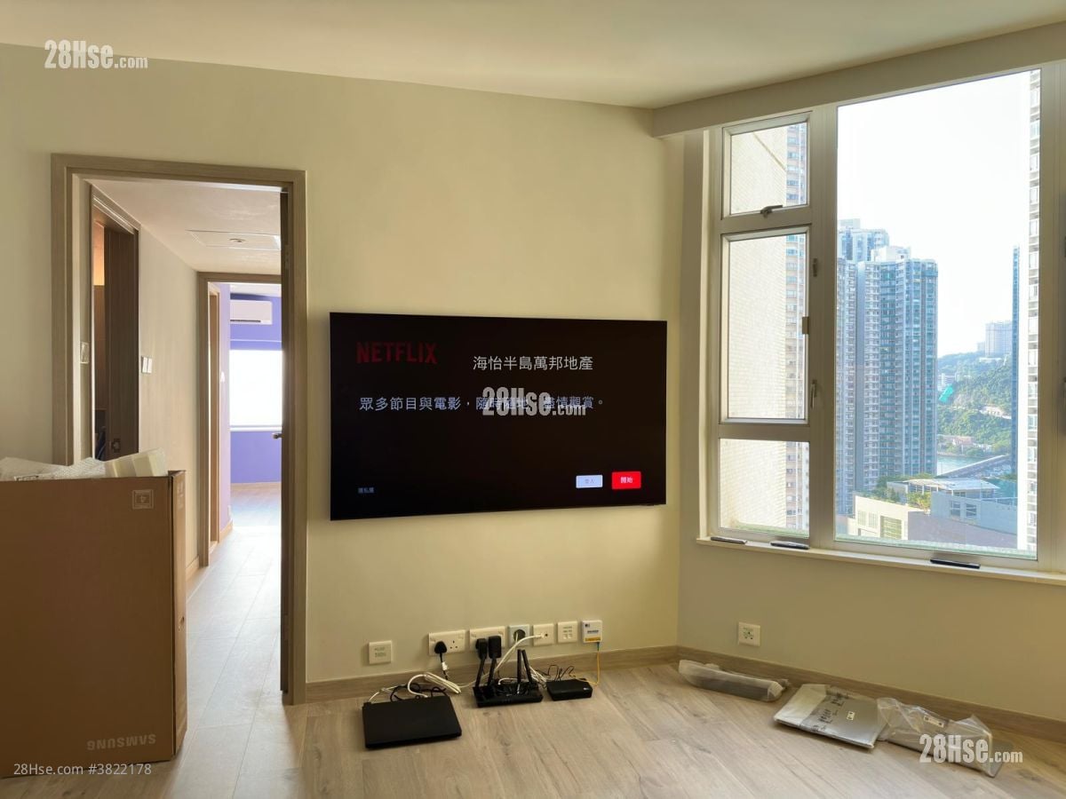 South Horizons Sell 3 Bedrooms , 2 Bathrooms 592 ft²