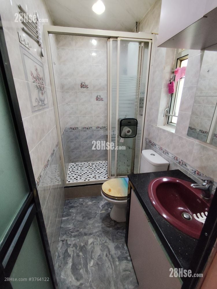 煜明苑 售盤 3 房 , 1 浴室 651 平方呎