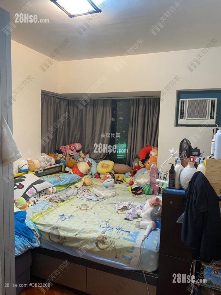 The Long Beach Sell 2 Bedrooms 549 ft²