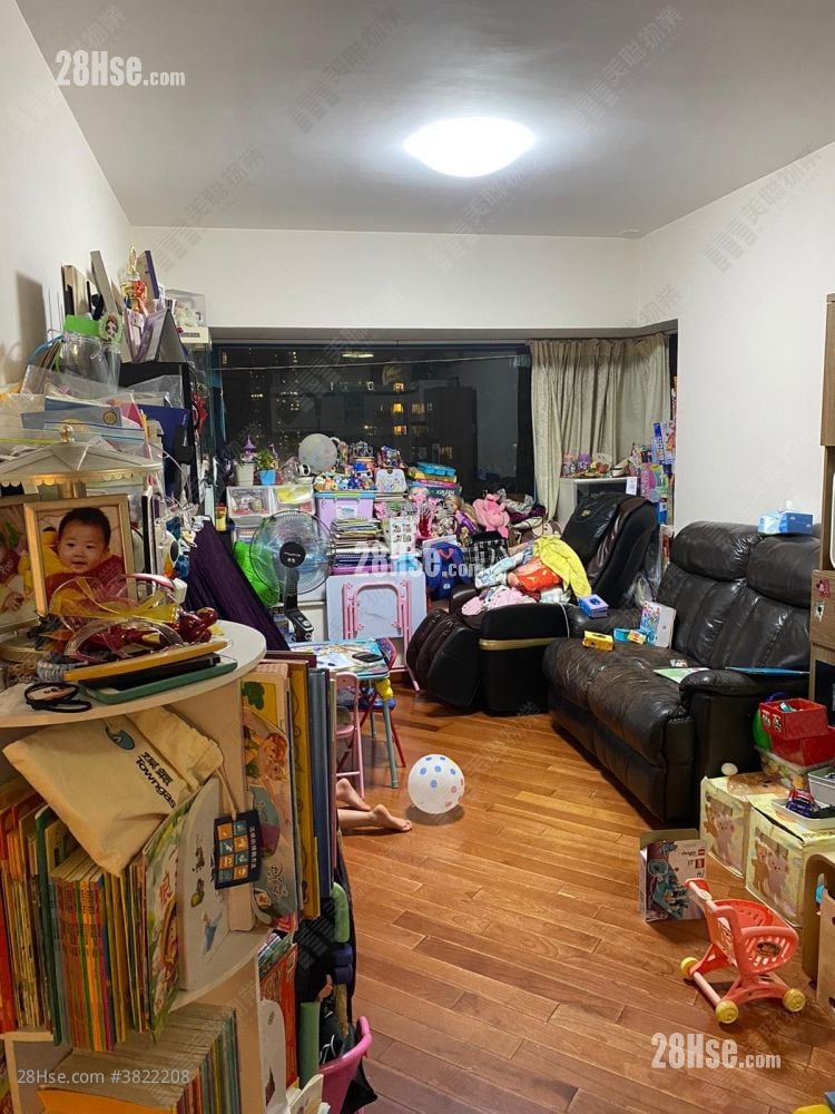 The Long Beach Sell 2 Bedrooms 549 ft²