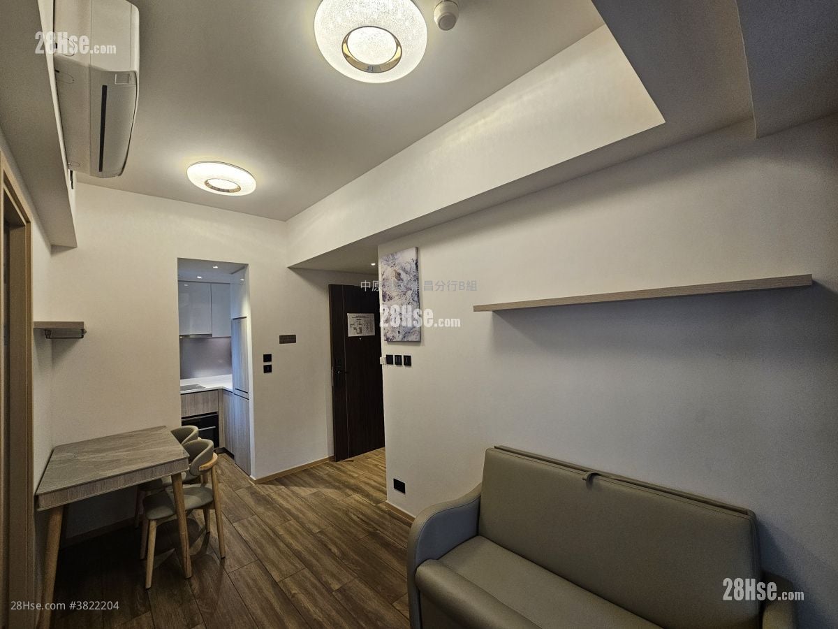 Bright Moon Rental 1 Bedroom , 1 Bathroom 337 ft²