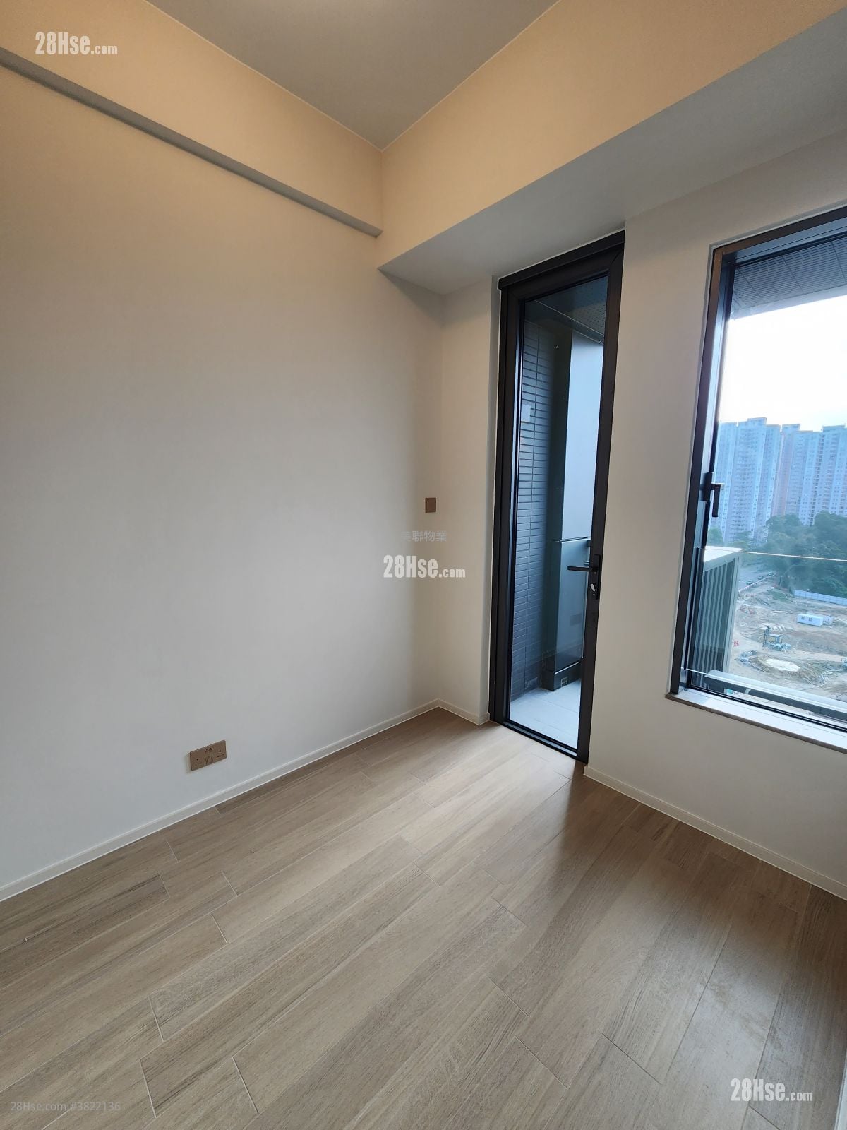 One Innovale Sell 1 Bedroom , 1 Bathroom 284 ft²