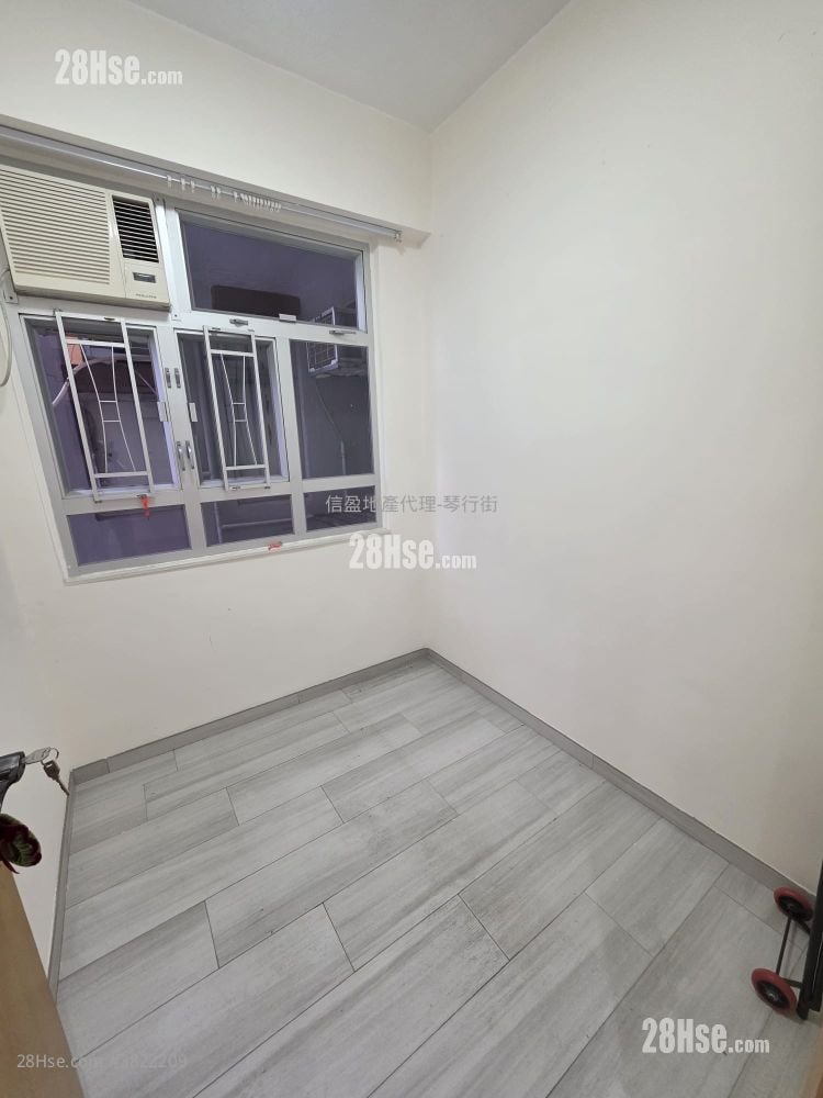 Wah Lai Mansion Rental 2 Bedrooms , 1 Bathroom 318 ft²