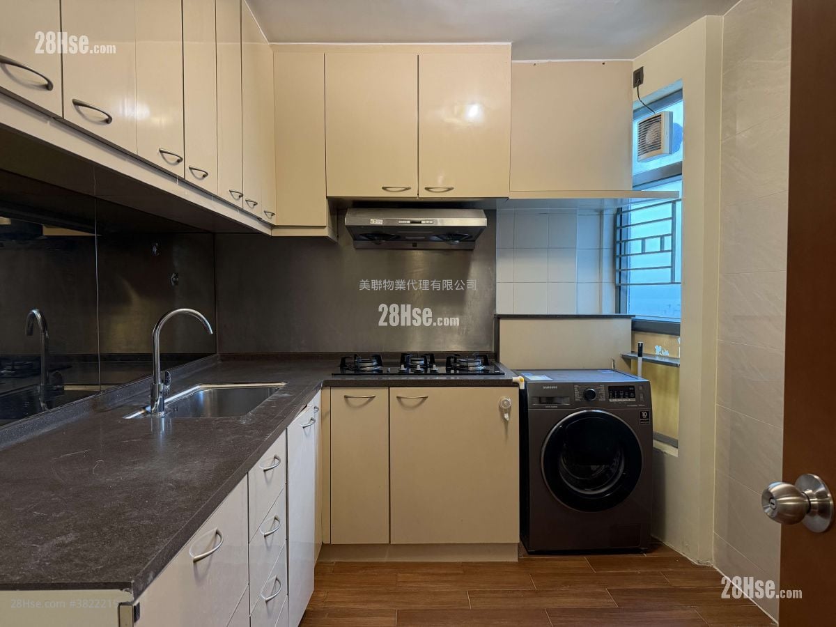 海堤灣畔 售盤 3 房 855 平方呎