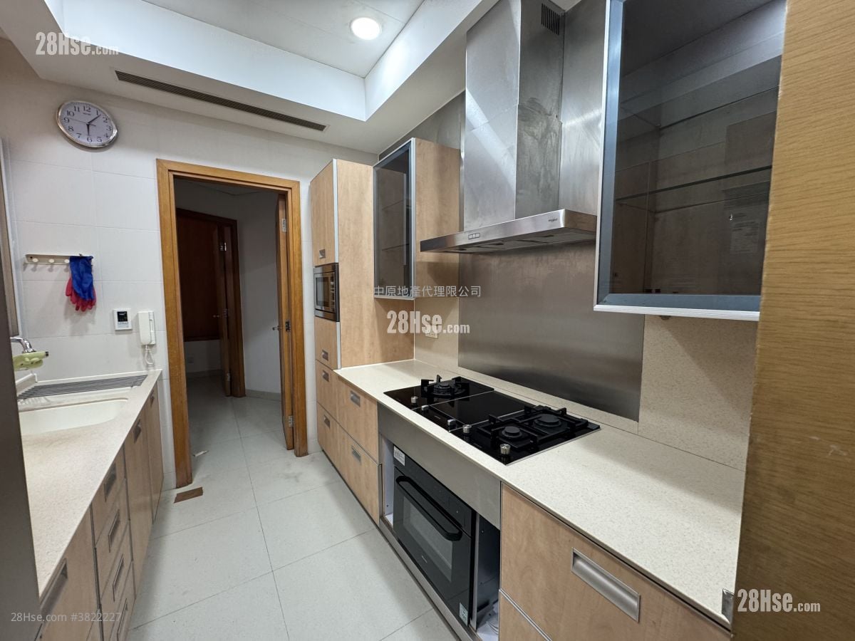 晋名峰 售盘 4 房 1,322 平方尺