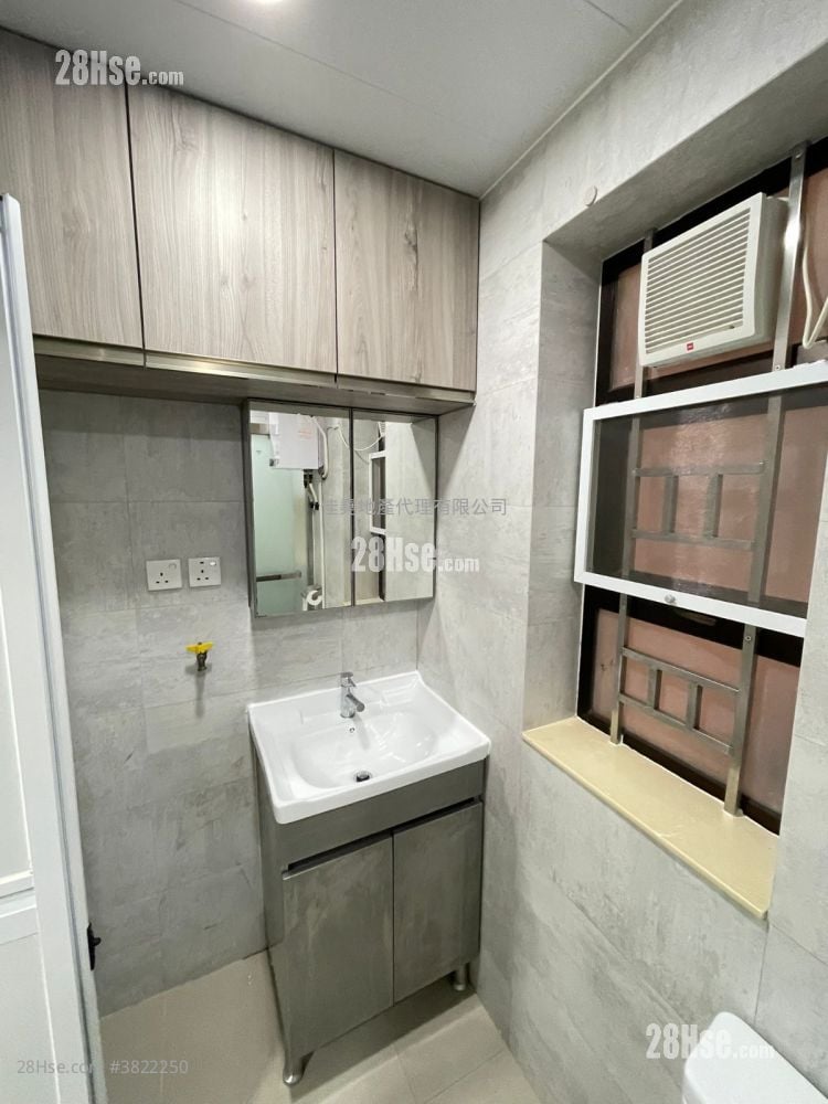 村屋 租盤 1 房 , 1 浴室 350 平方呎