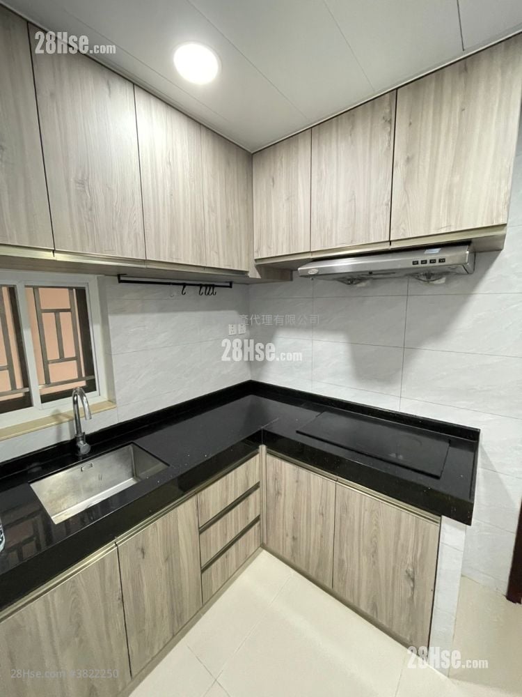 村屋 租盤 1 房 , 1 浴室 350 平方呎