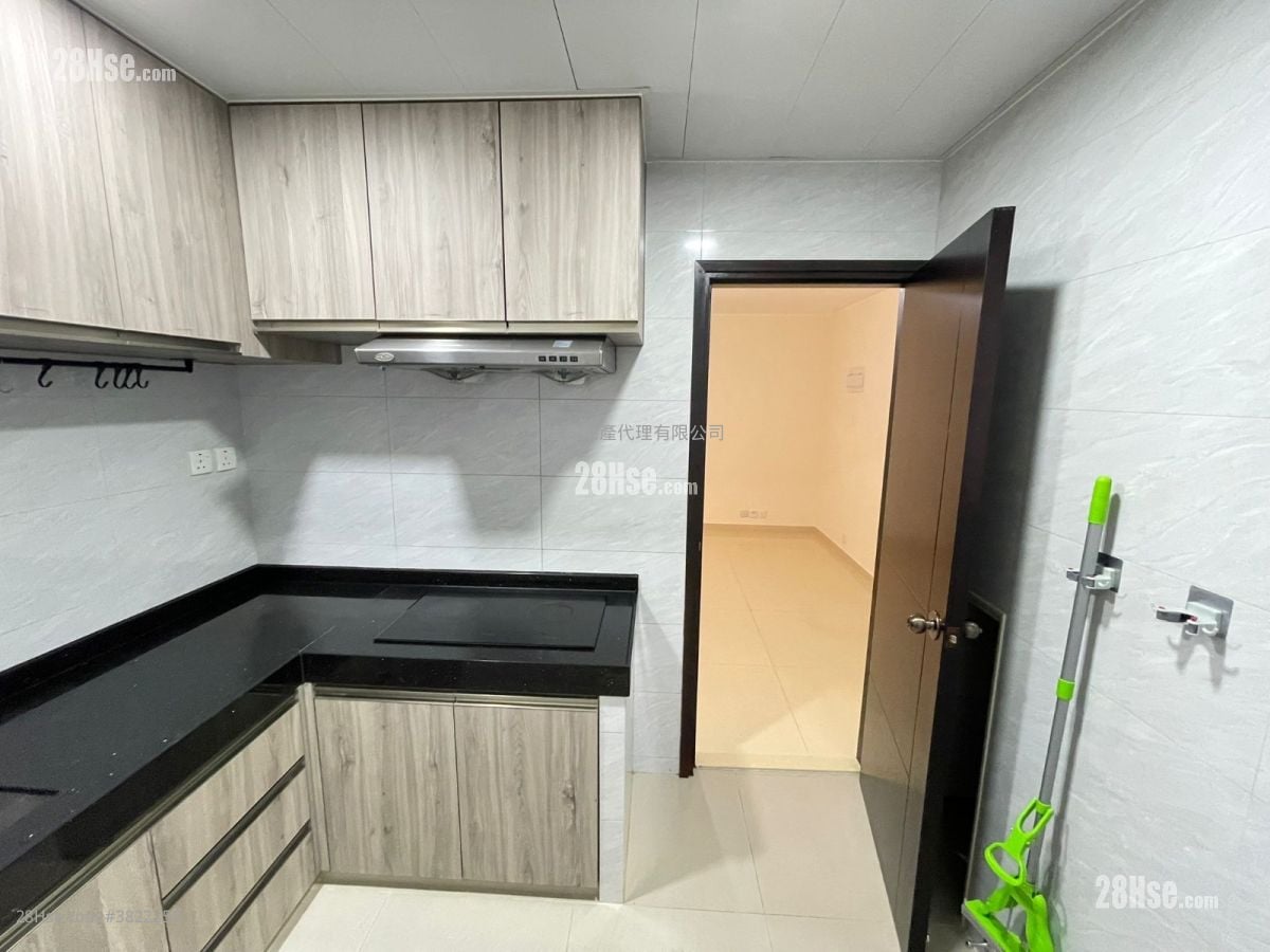 村屋 租盤 1 房 , 1 浴室 350 平方呎