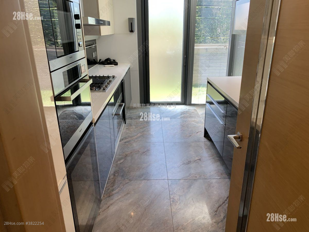 尔峦 售盘 4 房 , 3 浴室 1,223 平方尺