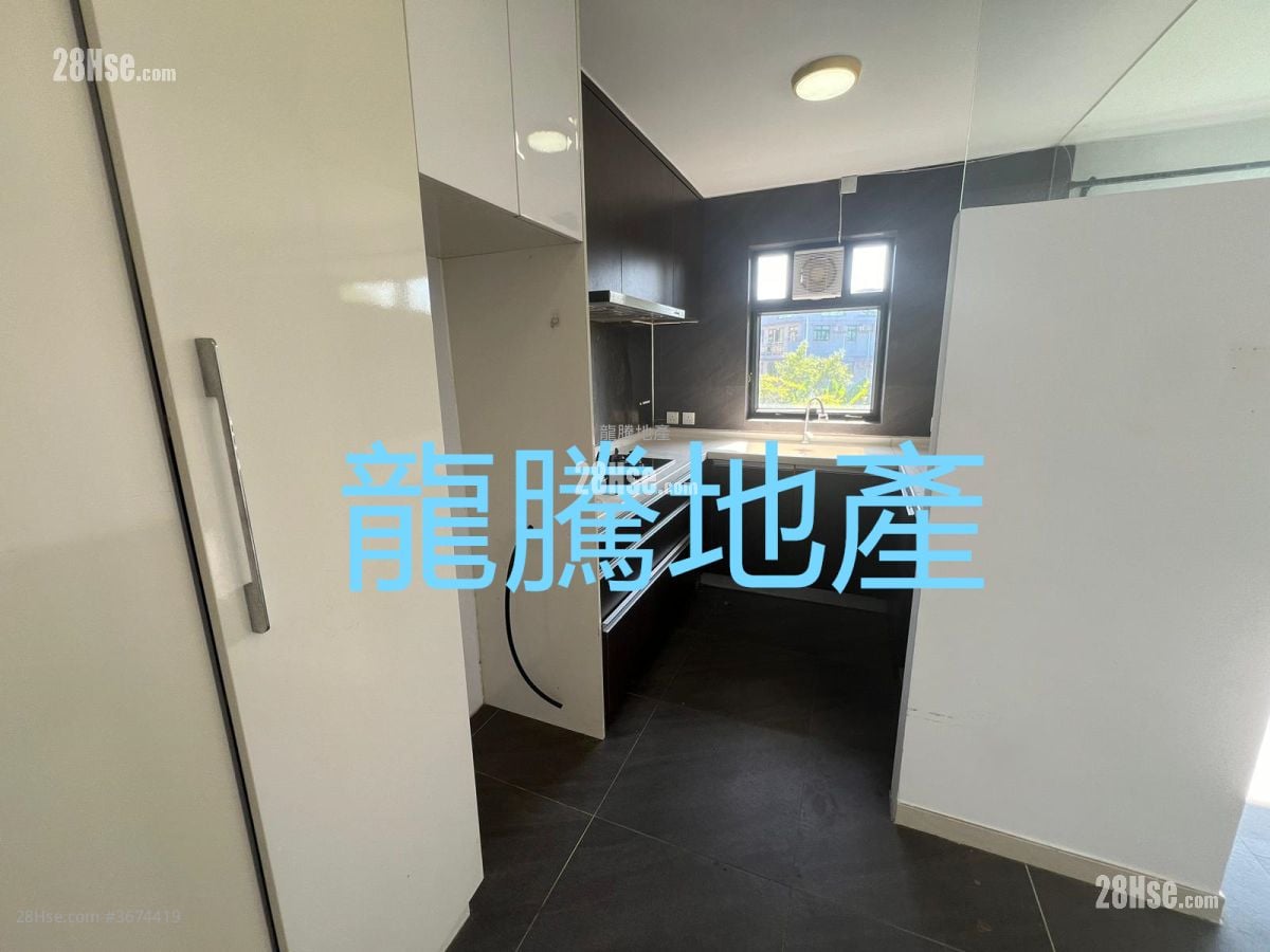 Village Sell 3 Bedrooms , 2 Bathrooms