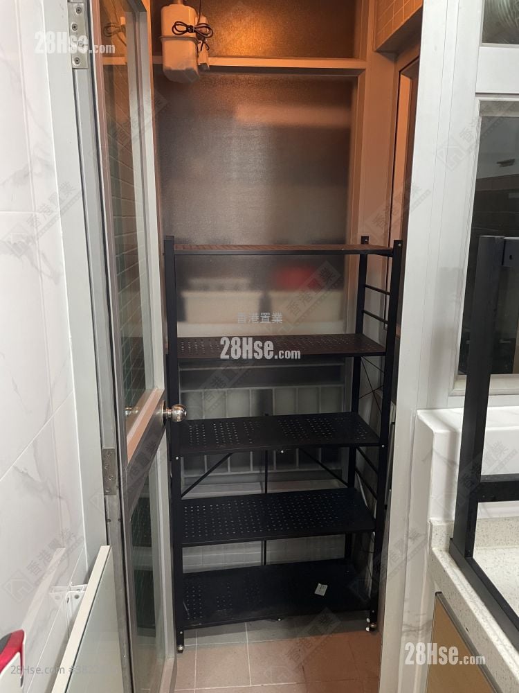 港湾豪庭 租盘 2 房 , 1 浴室 371 平方尺