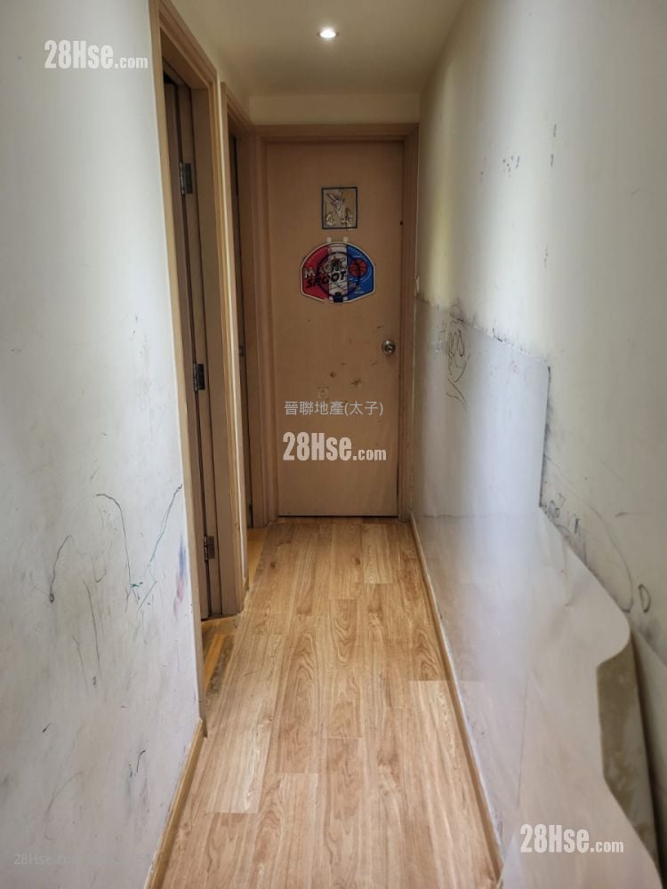 柏丰28 售盘 3 房 , 2 浴室 795 平方尺