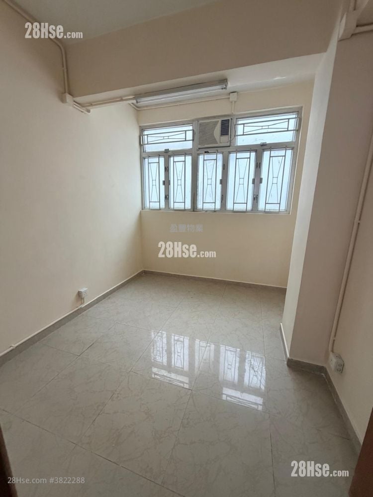Tai Tak Building Sell 2 Bedrooms , 1 Bathroom 332 ft²