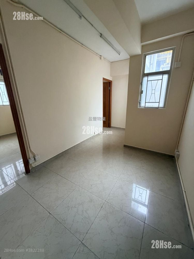 Tai Tak Building Sell 2 Bedrooms , 1 Bathroom 332 ft²