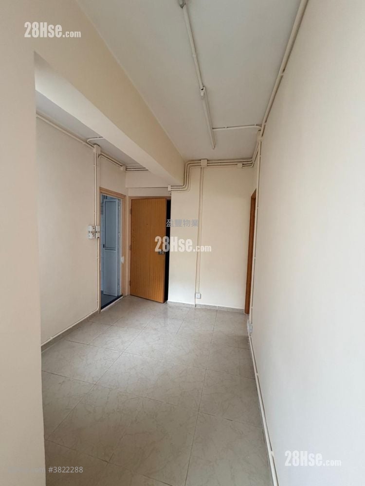 Tai Tak Building Sell 2 Bedrooms , 1 Bathroom 332 ft²