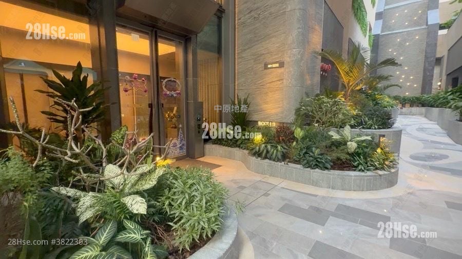 曉柏峰 租盤 365 平方呎