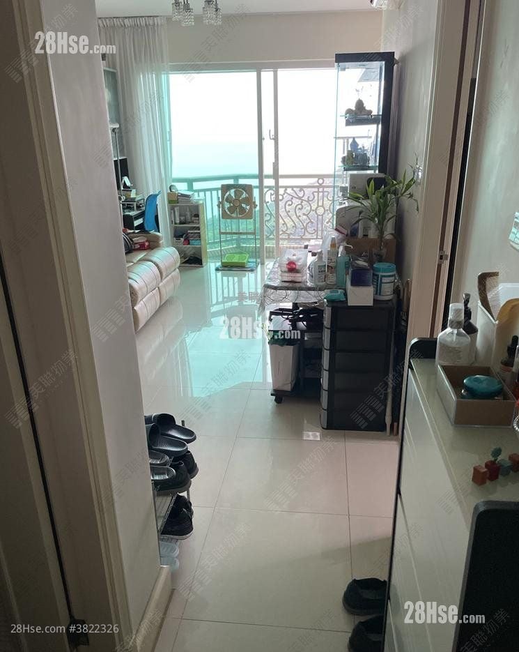 Metro Town Sell 2 Bedrooms 503 ft²