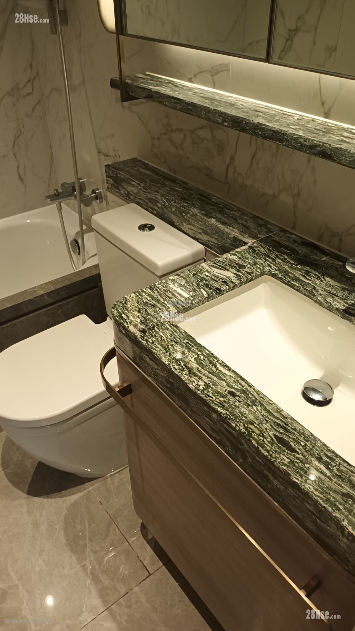 Monaco 租盘 2 房 , 1 浴室 482 平方尺