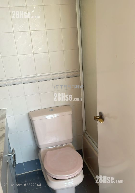 South Horizons Sell 4 Bedrooms , 2 Bathrooms 739 ft²