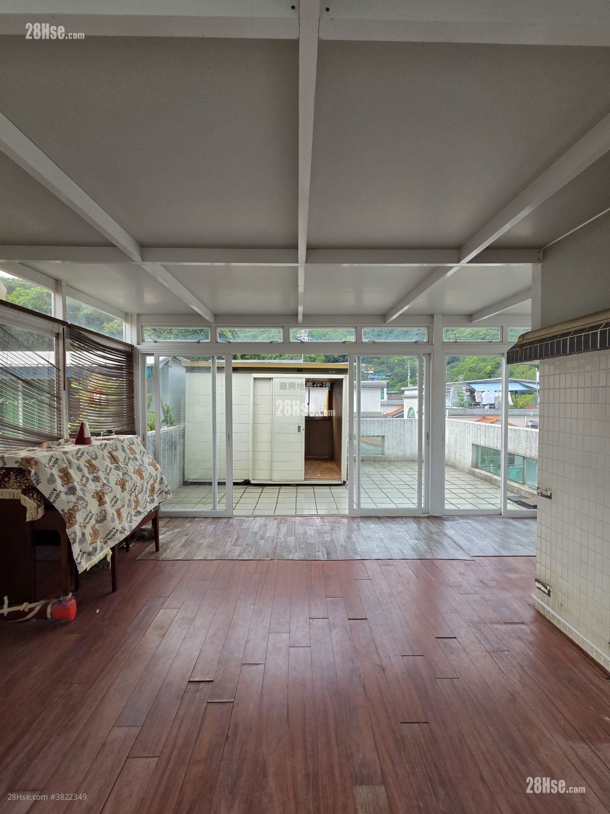 村屋 售盘 3 房 , 1 浴室