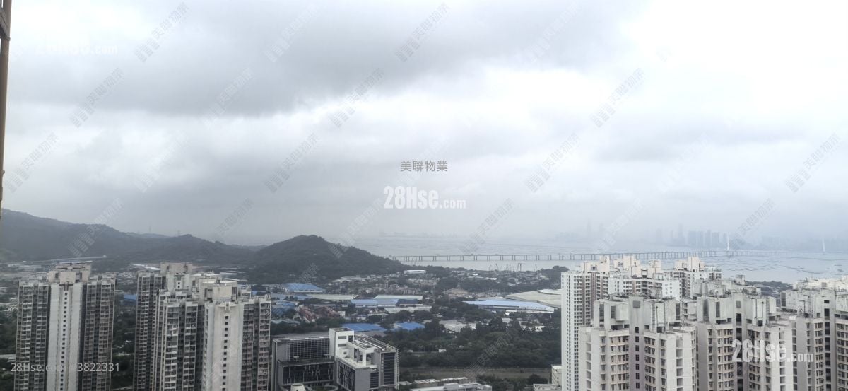 Central Park Towers Sell 2 Bedrooms , 1 Bathroom 494 ft²