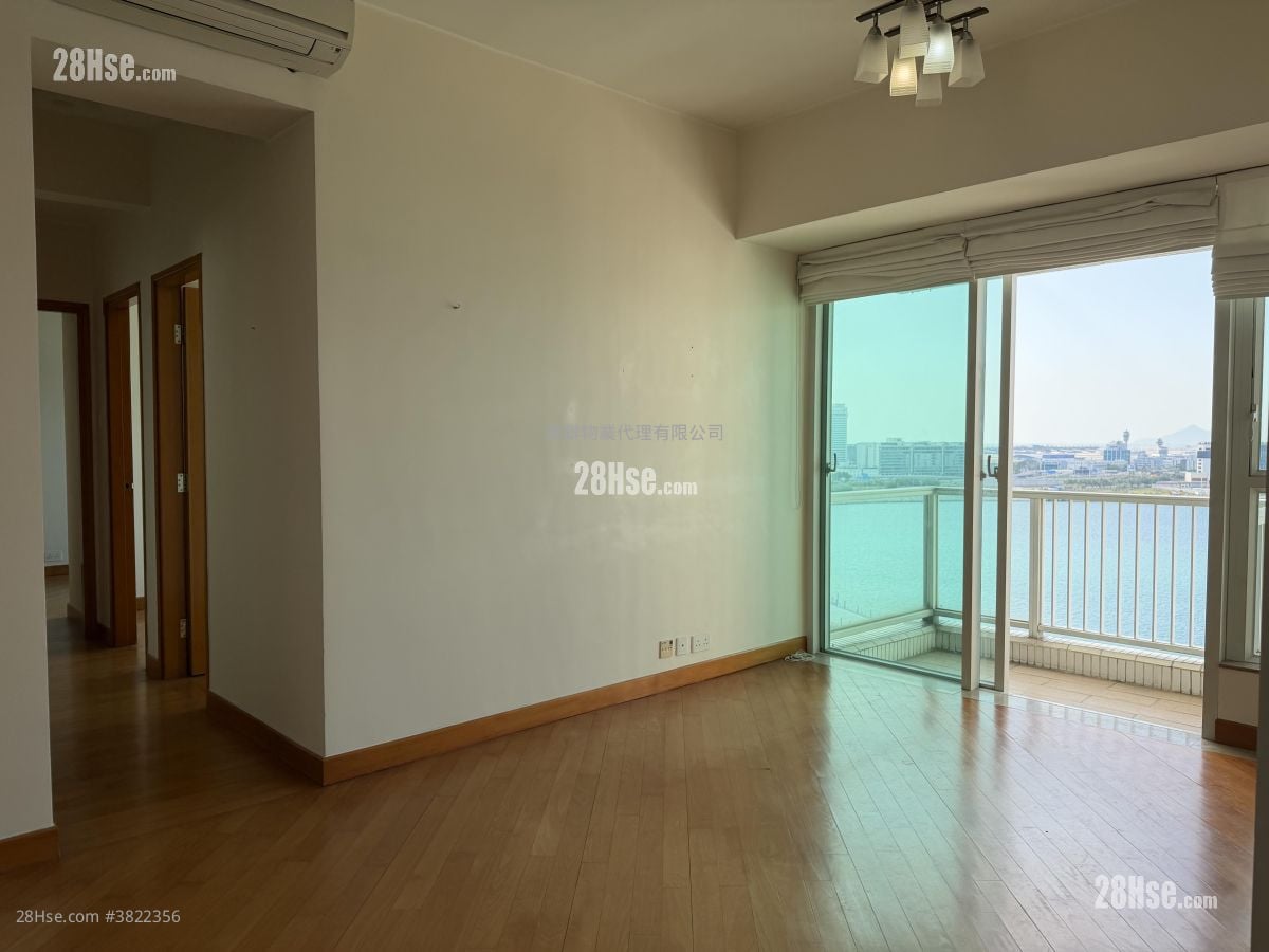 藍天海岸 售盤 3 房 749 平方呎