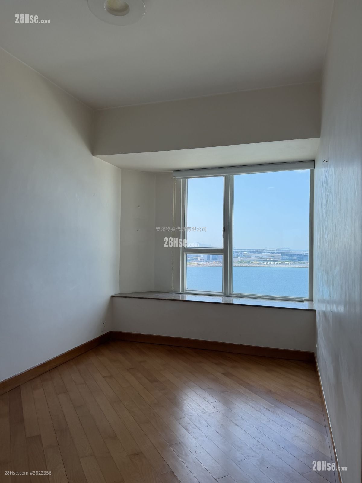 藍天海岸 售盤 3 房 749 平方呎