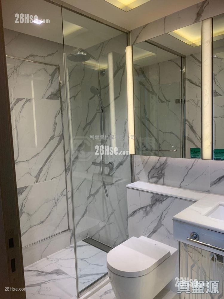 Mount Regalia Sell 4 Bedrooms , 3 Bathrooms 1,616 ft²