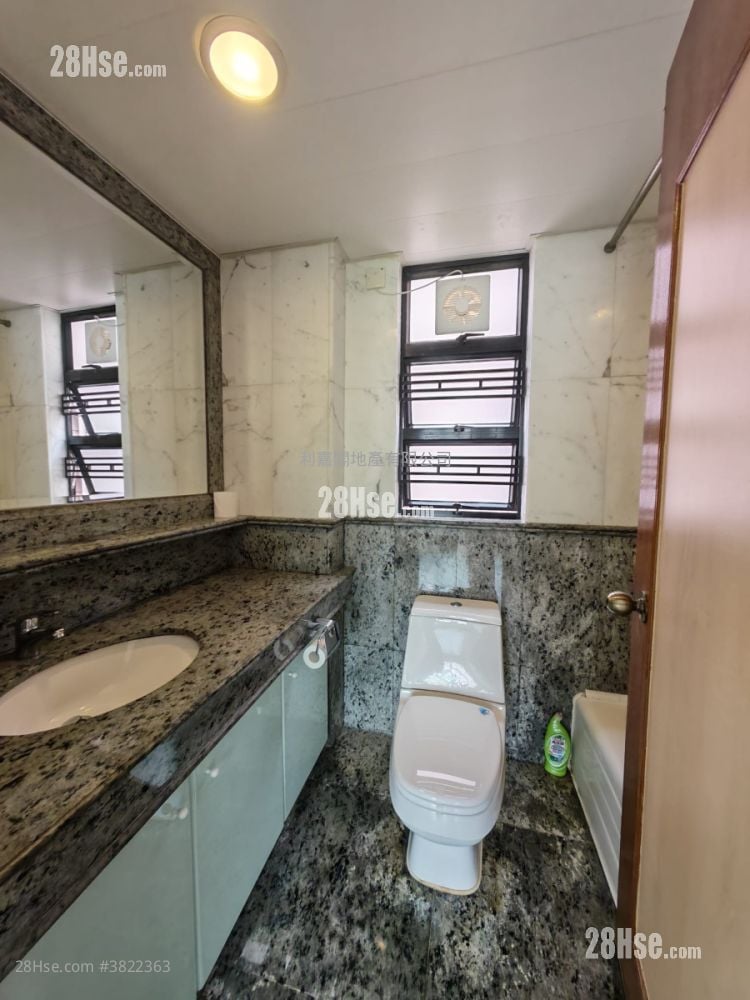 晓翠山庄 租盘 3 房 , 2 浴室 1,066 平方尺