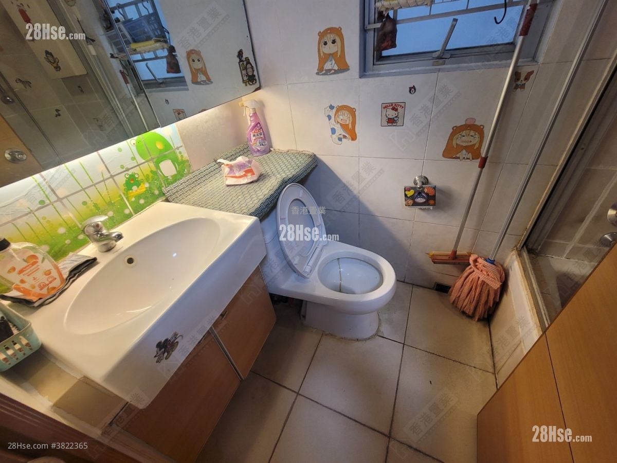 港湾豪庭 租盘 2 房 , 1 浴室 386 平方尺