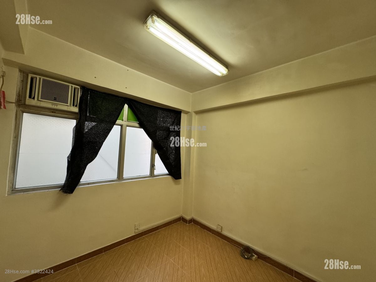 Yee Yuen Village    Sell 3 Bedrooms