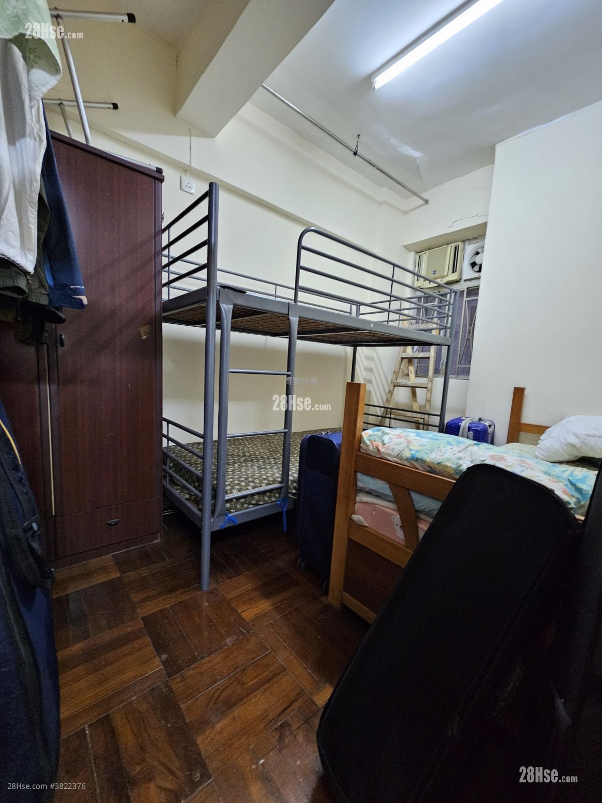 Apartment Sell 2 Bedrooms , 1 Bathroom 616 ft²