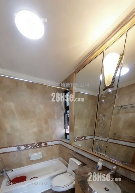 Royal Ascot Sell 3 Bedrooms , 2 Bathrooms 974 ft²