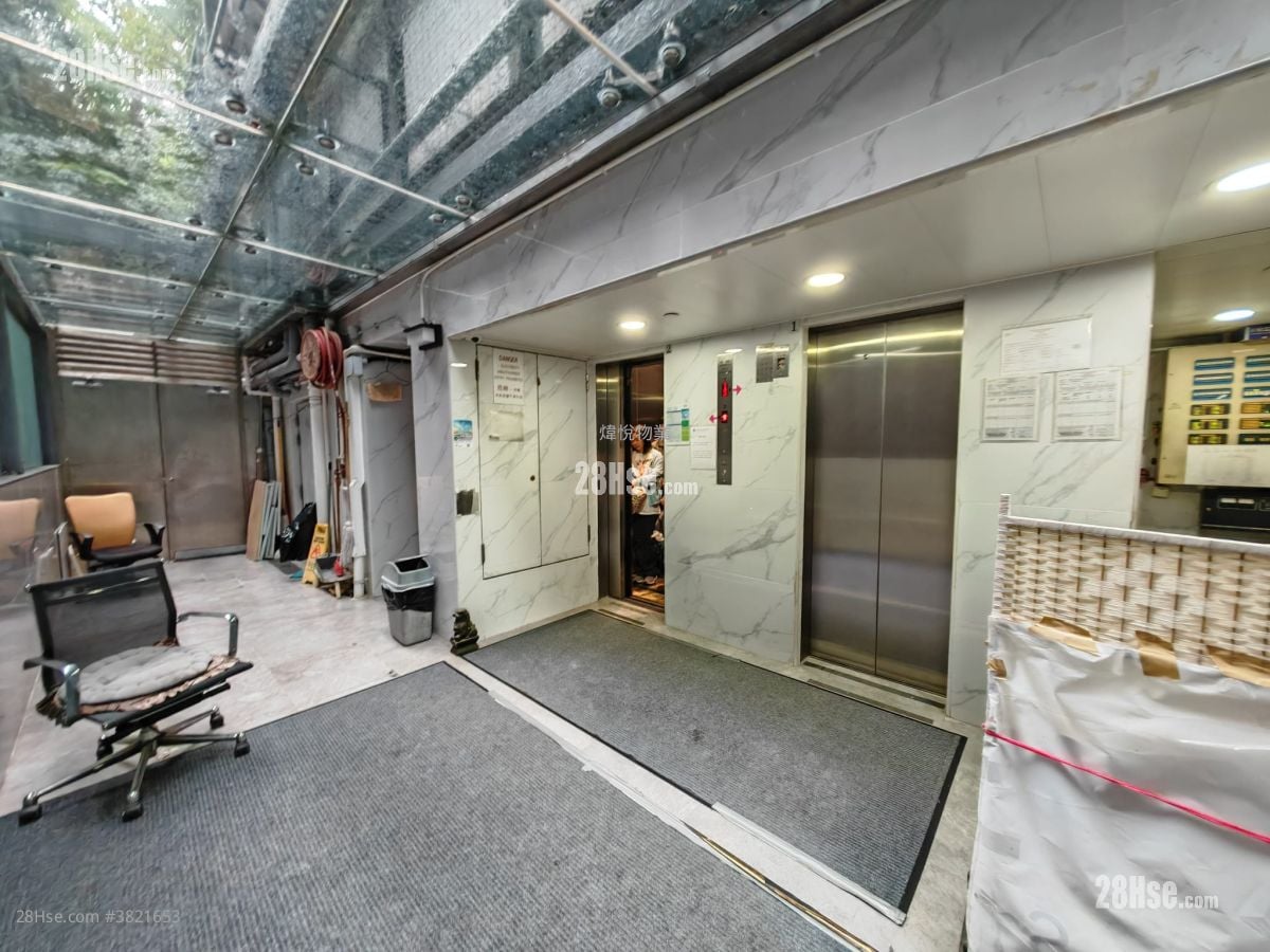 锦兴大厦 租盘 4 房 , 1 厕所