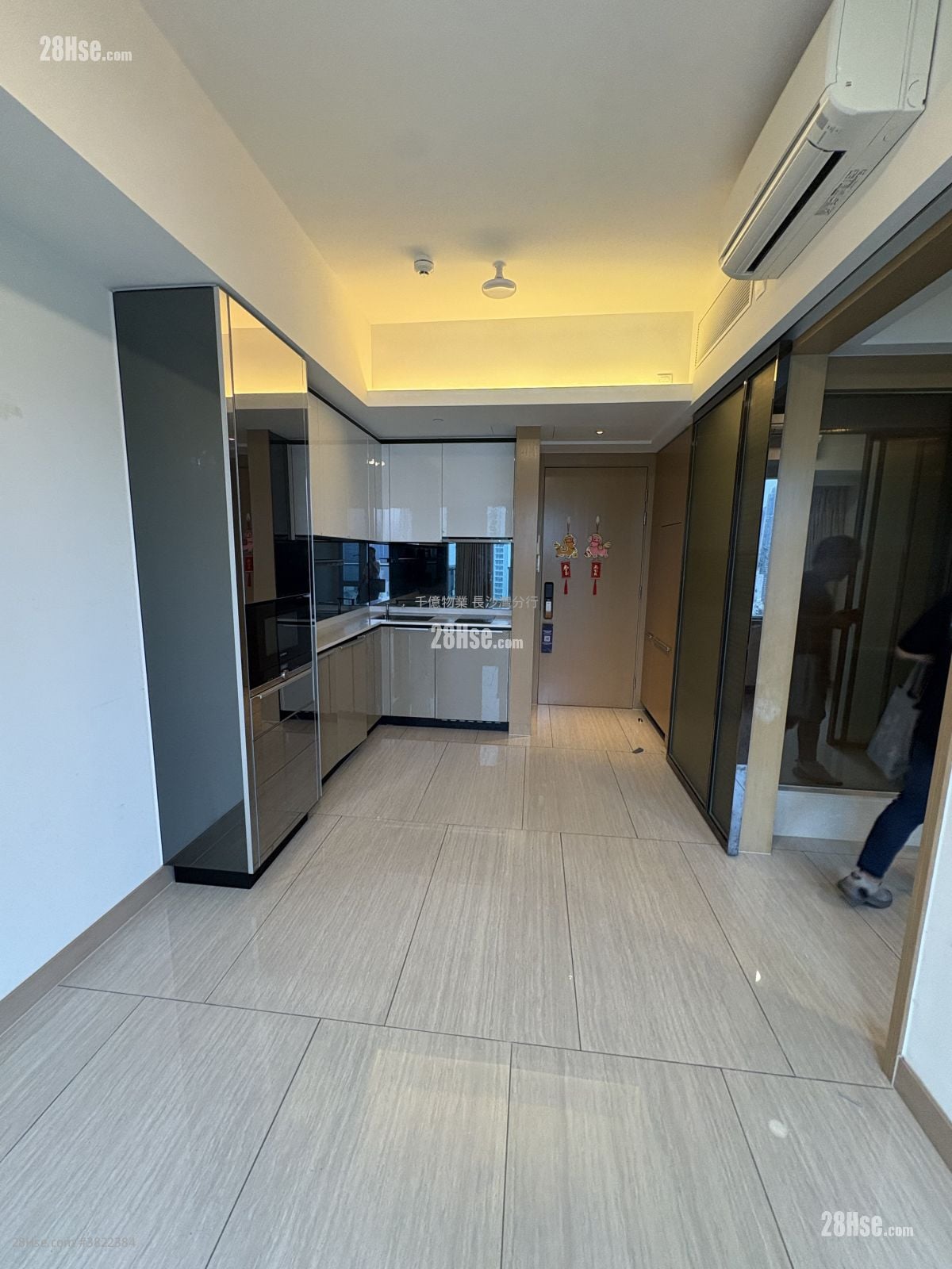 匯璽 租盤 1 房 , 1 浴室 352 平方呎