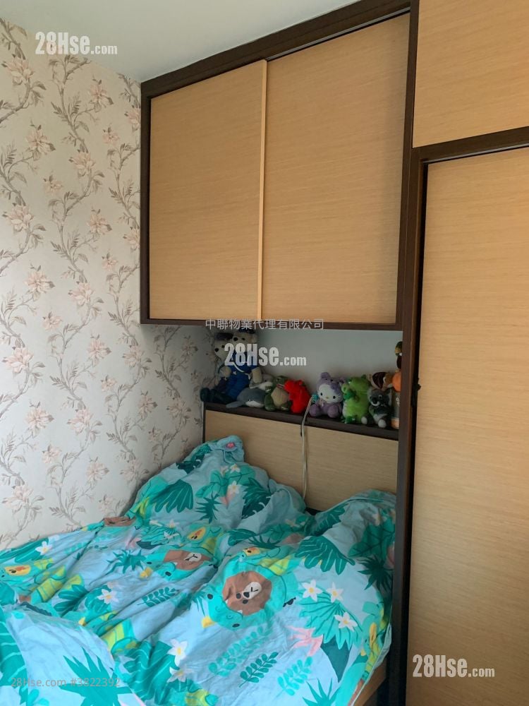 Ka Keng Court Sell 2 Bedrooms , 1 Bathroom 506 ft²