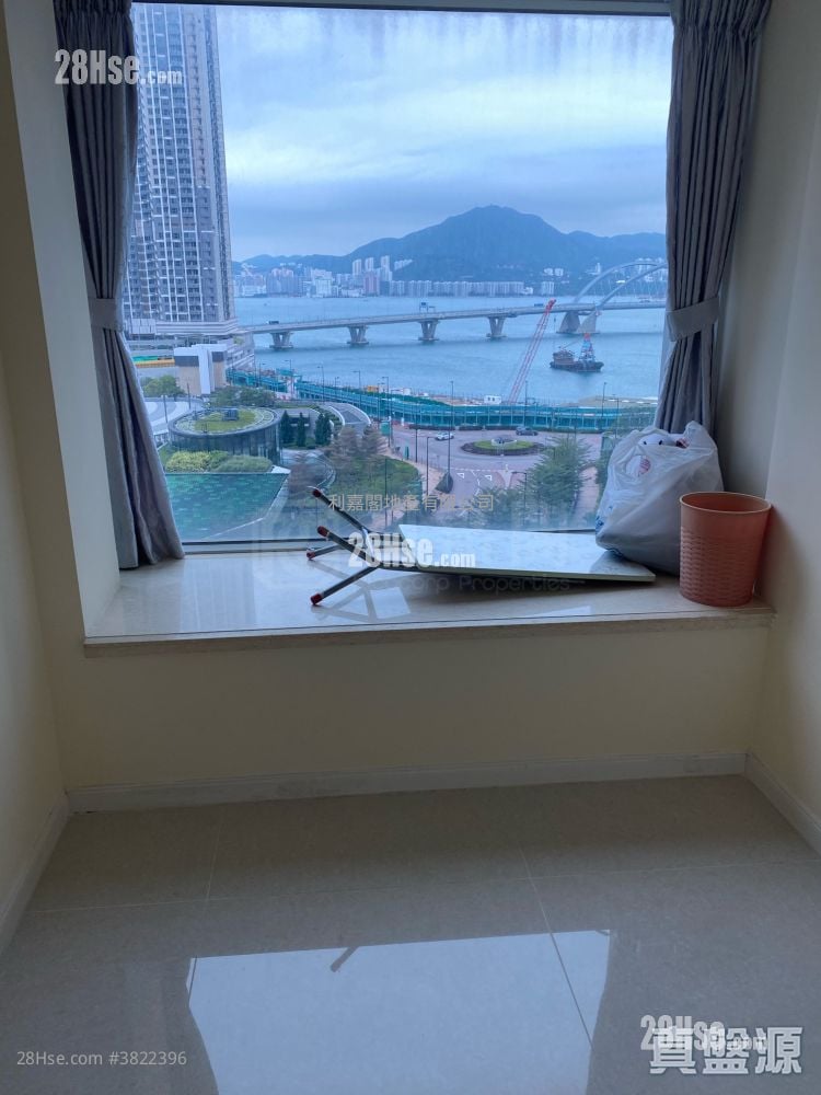 緻藍天 租盤 4 房 , 4 浴室 1,135 平方呎