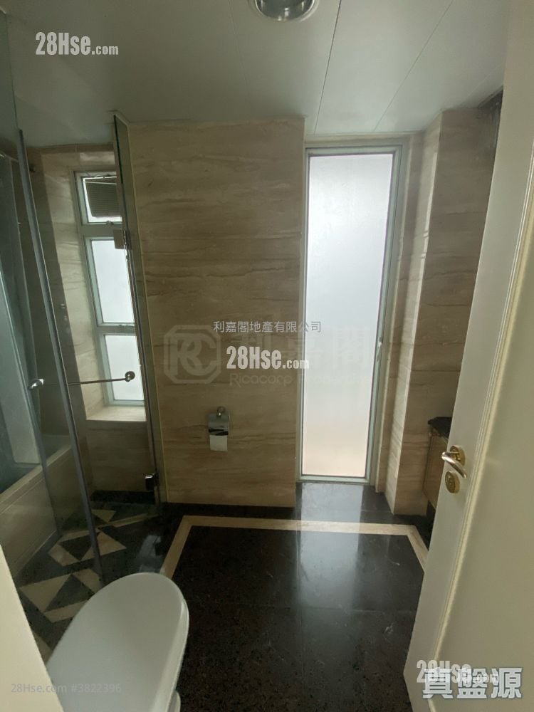 緻藍天 租盤 4 房 , 4 浴室 1,135 平方呎