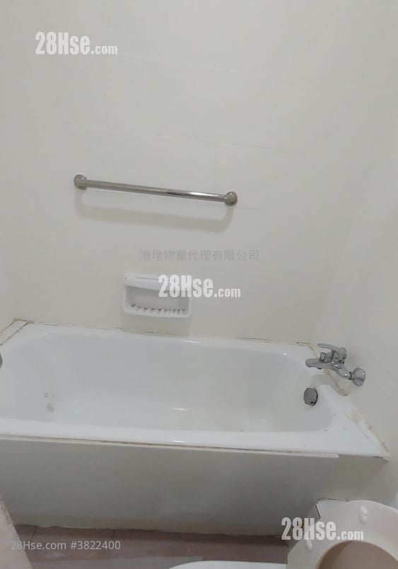 海峯园 租盘 858 平方尺