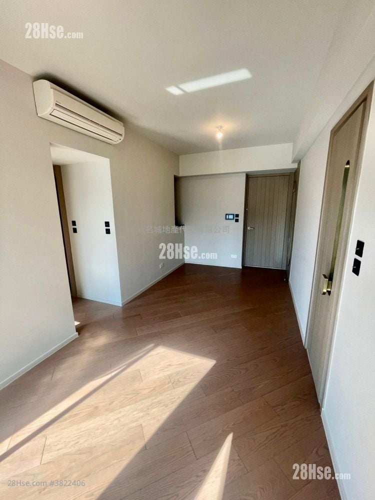 柏傲莊 售盤 3 房 , 2 浴室 690 平方呎